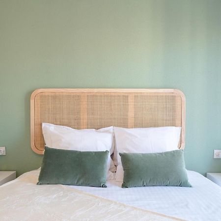 Bonito Apartamento Equipado, Cerca De La Playa Empuriabrava Exteriör bild