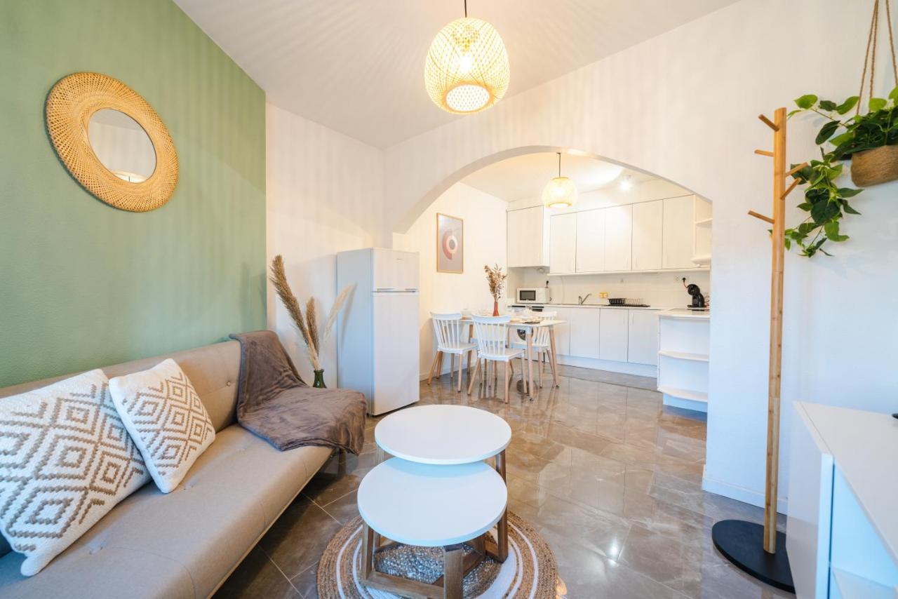 Bonito Apartamento Equipado, Cerca De La Playa Empuriabrava Exteriör bild